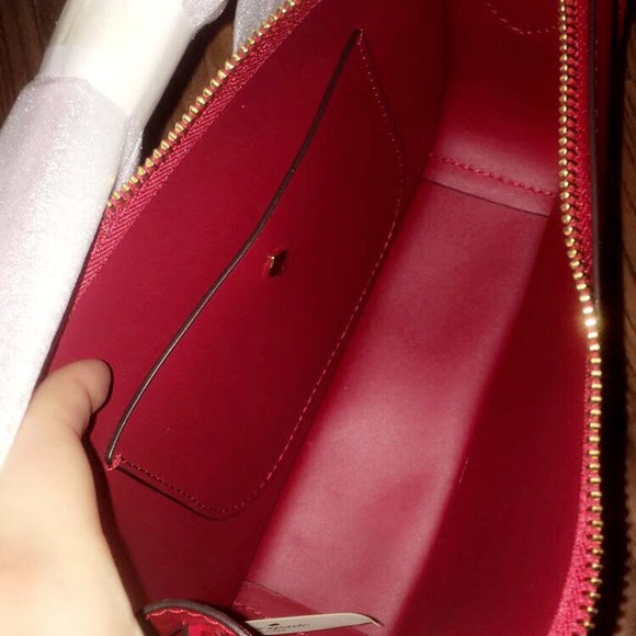 Kate Spade Crossbody Bag - NEW W/ TAGS - Picture 2 of 5